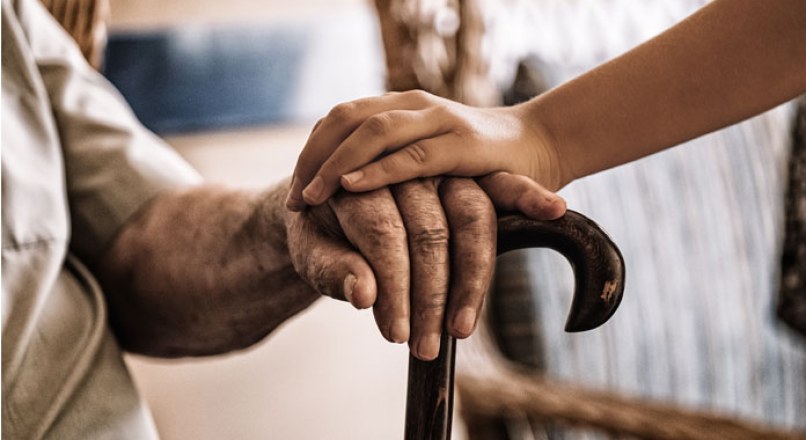 Innovación en atención residencial a personas mayores: Nuevas iniciativas normativas