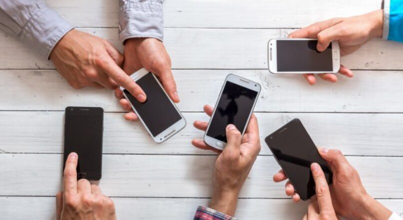 Condiciones de contratación en telefonía: ¿qué deben saber los usuarios antes de firmar?
